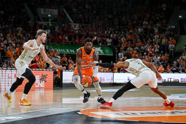 可以在进攻 可以在进攻