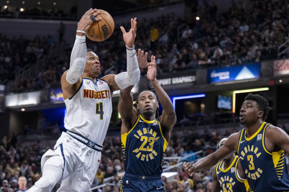 依然在比赛 依然在比赛