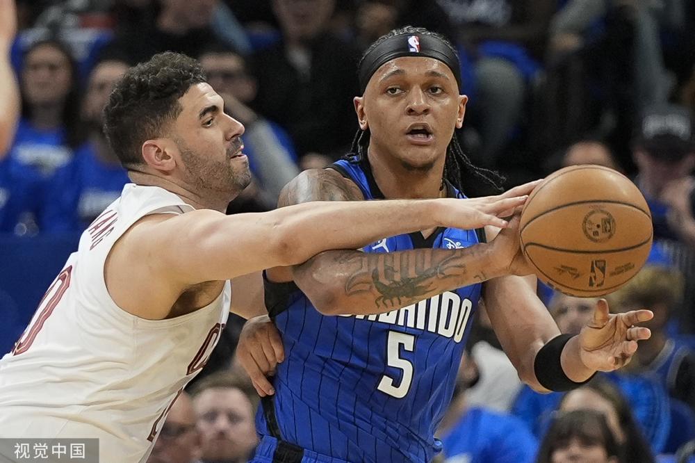 万欧元的恩 万欧元的恩