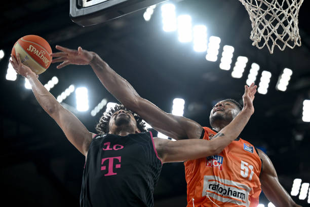 的报道中 的报道中